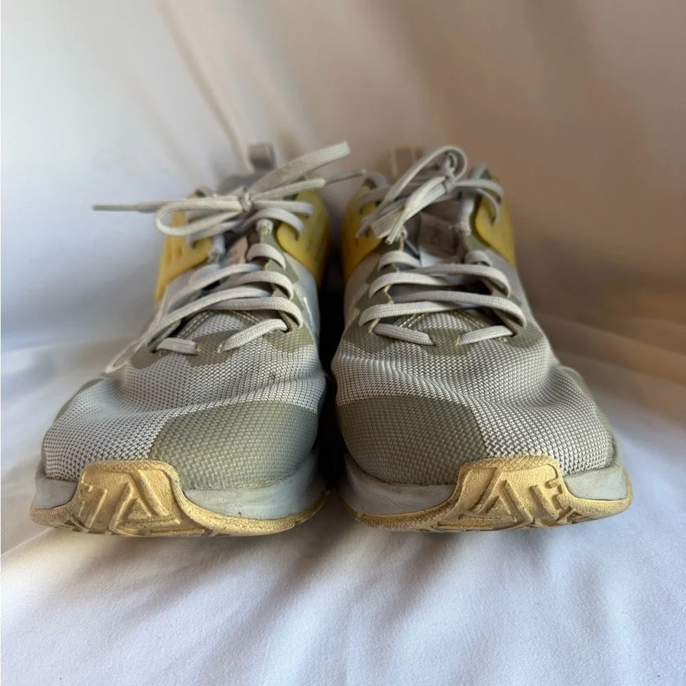 Nike Air Max Sneakers Men's Size 12 Gray Yellow Running Shoes CJ8058-004‎